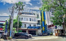 Sunrise Hotel